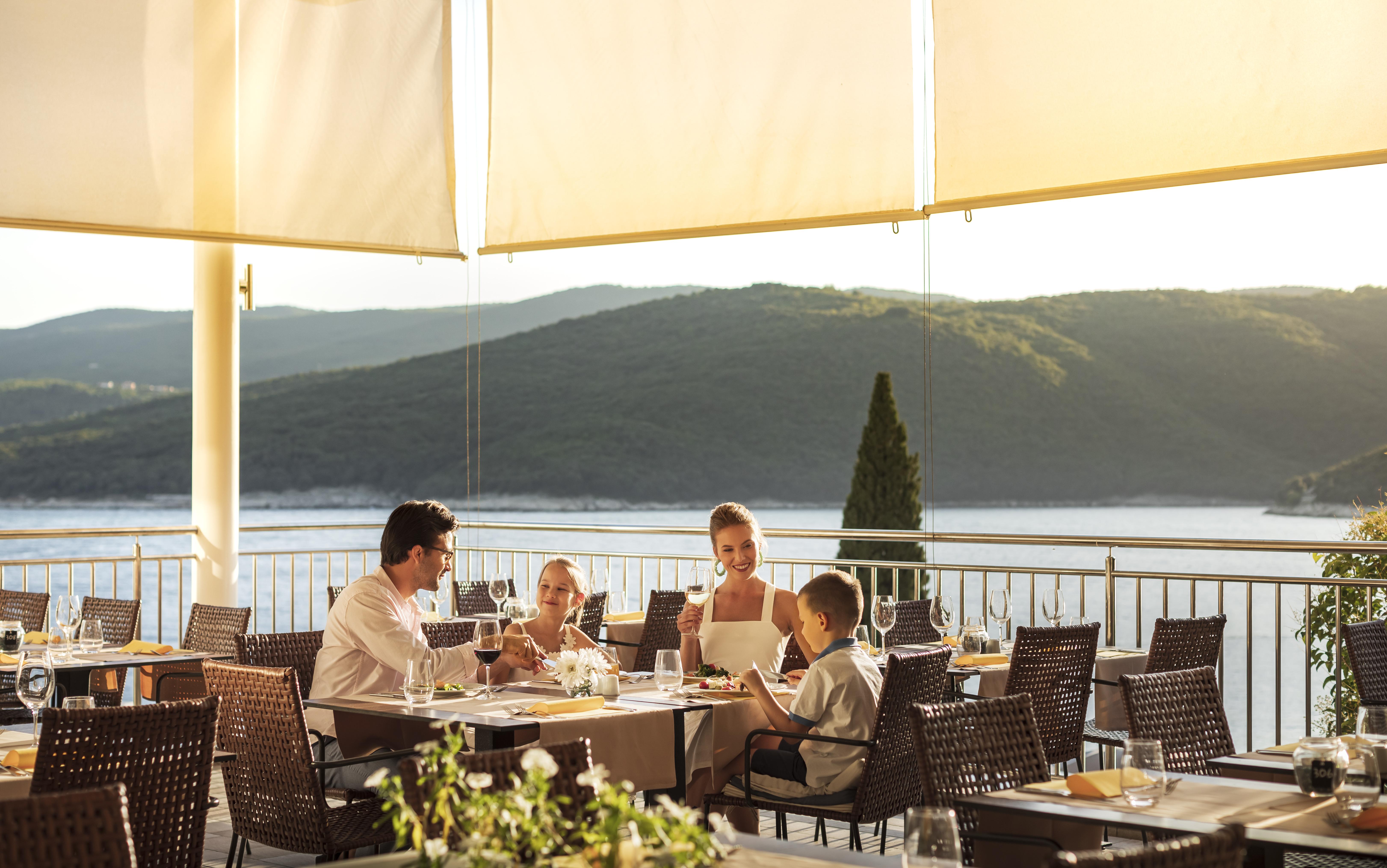Valamar Sanfior Hotel & Casa Rabac Exterior photo