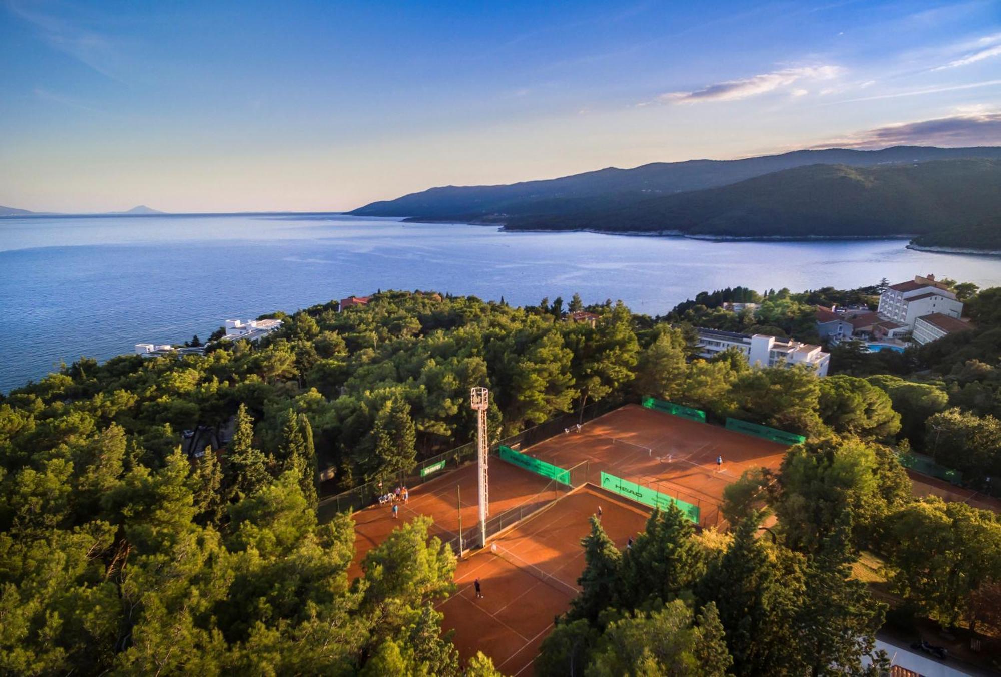 Valamar Sanfior Hotel & Casa Rabac Exterior photo